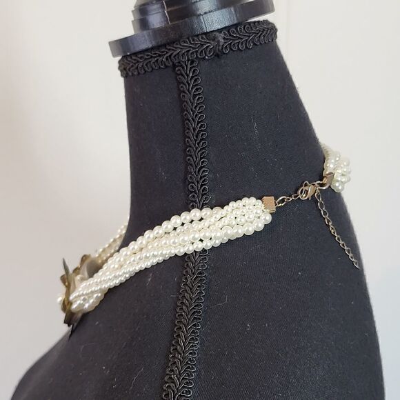 Vintage Six Strand Faux Pearl Necklace With Flowers - Picture 3 of 10